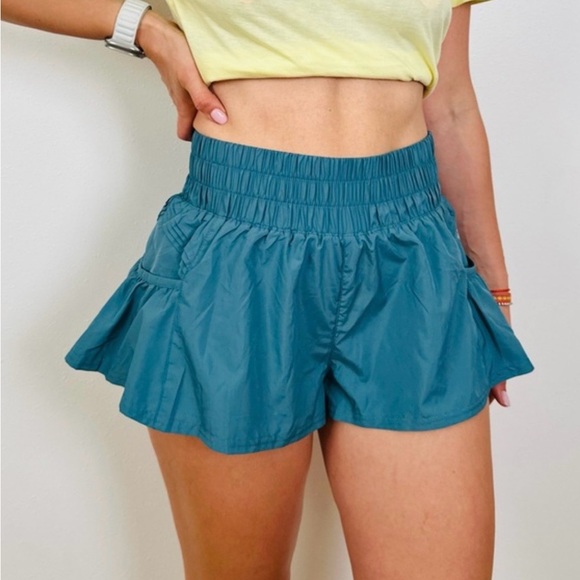 Free People Get Your Flirt On Shorts - Picture 2 of 5